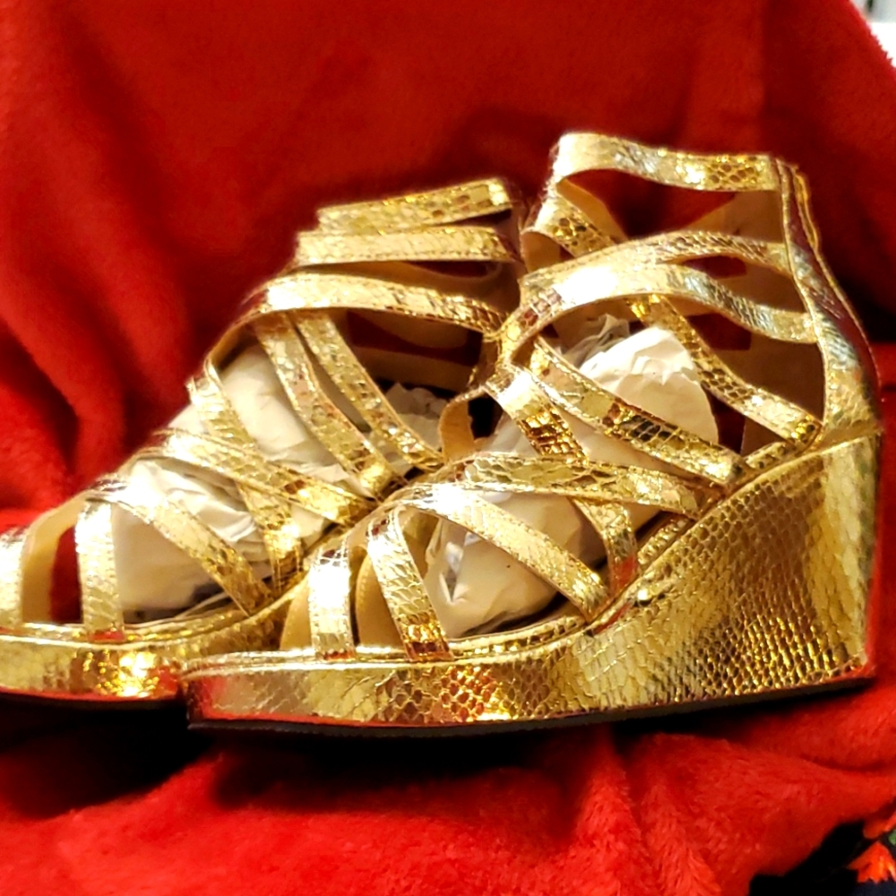 Gold Wedge Sandles